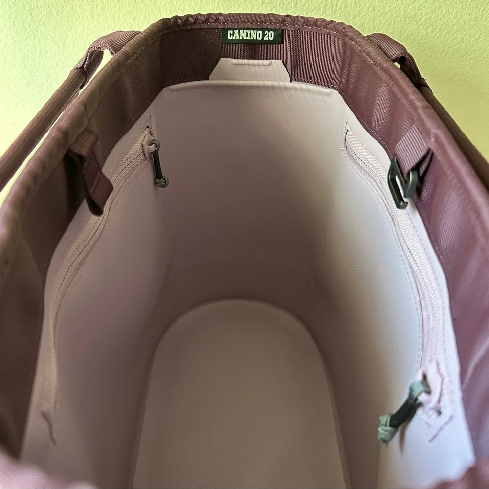 YETI Camino 20 Nordic Purple NWT. - Picture 3 of 5